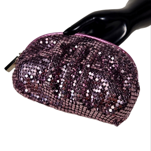 Shih Shih Pink Metal Chain Mail Pouch - Picture 1 of 6